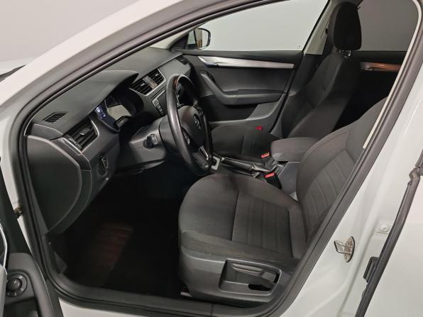Skoda Octavia III (A7) с пробегом 2017 года, цена 1 449 000 рублей, 168986 км, лифтбек, Автокод Объявления