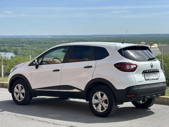 Renault Kaptur I с пробегом 2018 года, цена 945 000 рублей, 192471 км, внедорожник, Автокод Объявления