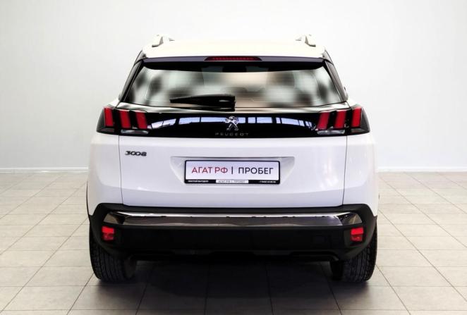 Peugeot 3008 II с пробегом 2018 года, цена 1 750 000 рублей, 120806 км, внедорожник, Автокод Объявления