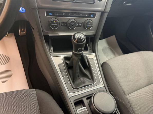 Volkswagen Golf VII с пробегом 2014 года, цена 999 000 рублей, 160000 км, хэтчбек, Автокод Объявления