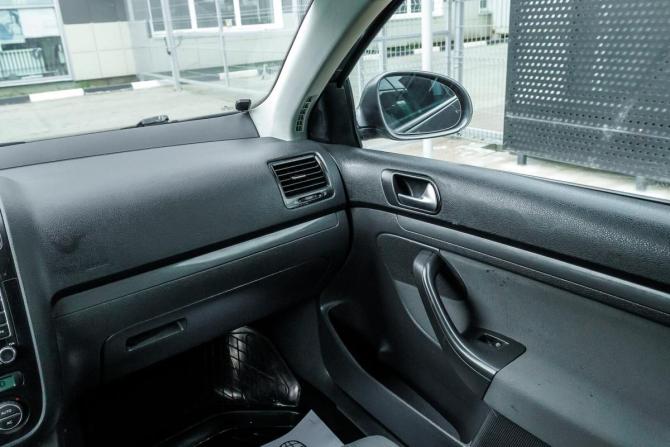 Volkswagen Jetta V с пробегом 2009 года, цена 460 000 рублей, 251322 км, седан, Автокод Объявления