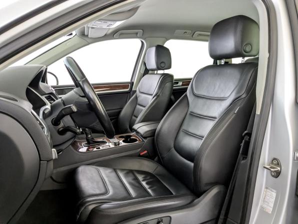 Volkswagen Touareg II с пробегом 2013 года, цена 1 952 500 рублей, 177393 км, внедорожник, Автокод Объявления