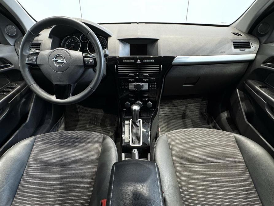 Opel Astra H Рестайлинг Волжский  - изображение 20