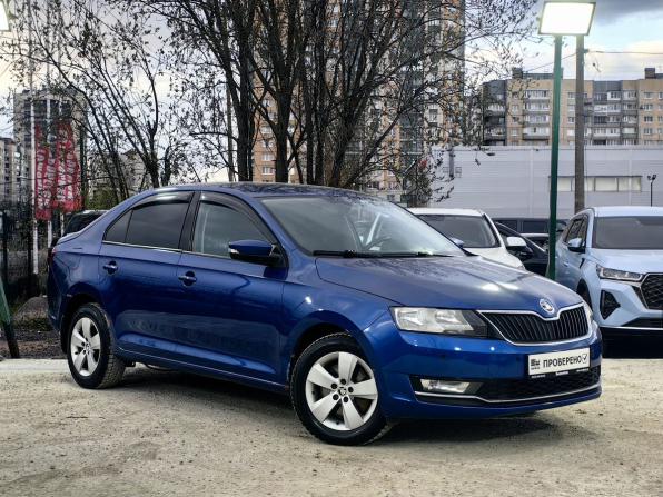 Skoda Rapid I с пробегом 2017 года, цена 1 019 000 рублей, 108000 км, лифтбек, Автокод Объявления