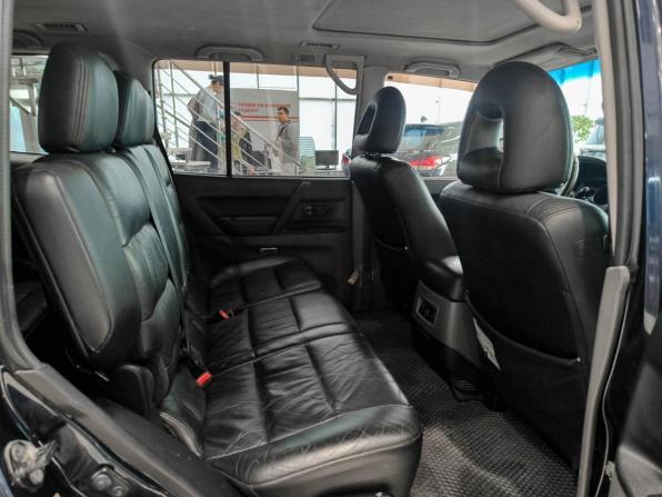 Mitsubishi Montero III с пробегом 2002 года, цена 550 000 рублей, 367055 км, внедорожник, Автокод Объявления