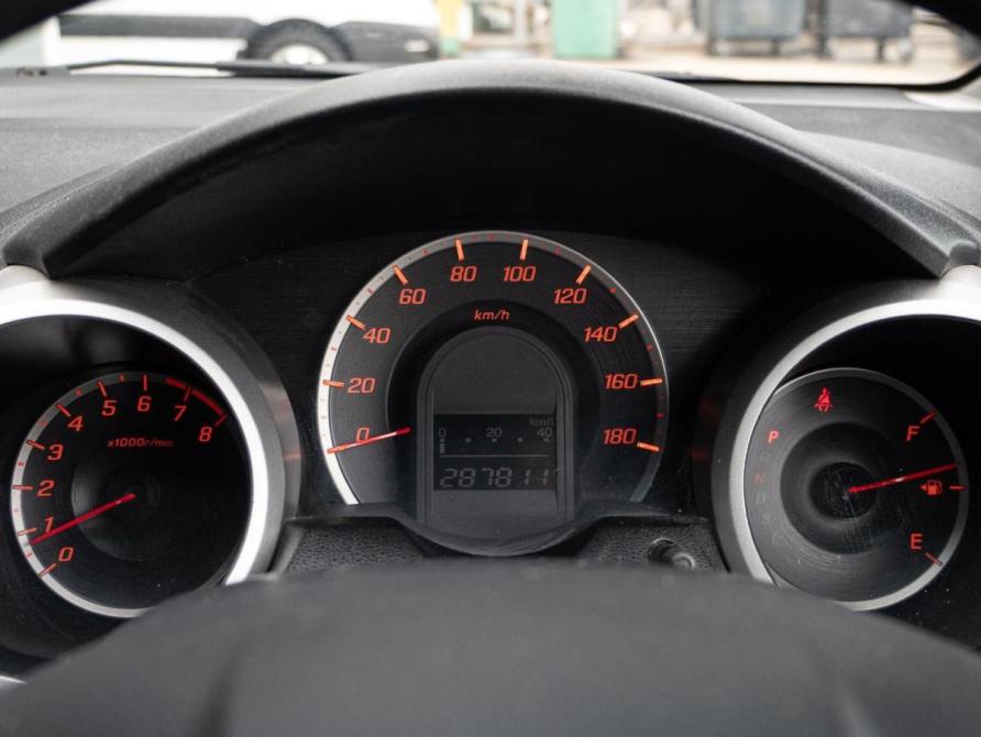 Honda Fit II Краснодар  - изображение 19