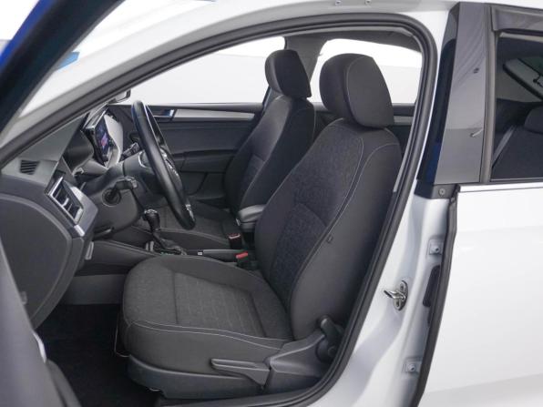 Skoda Rapid II с пробегом 2021 года, цена 1 899 452 рубля, 44971 км, лифтбек, Автокод Объявления