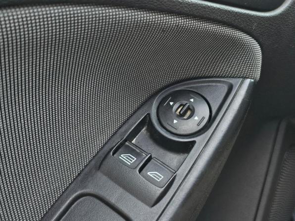 Ford Focus III с пробегом 2013 года, цена 850 000 рублей, 134000 км, универсал, Автокод Объявления