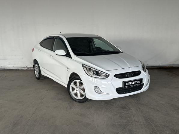 Hyundai Solaris I Рестайлинг с пробегом 2014 года, цена 955 000 рублей, 119115 км, седан, Автокод Объявления