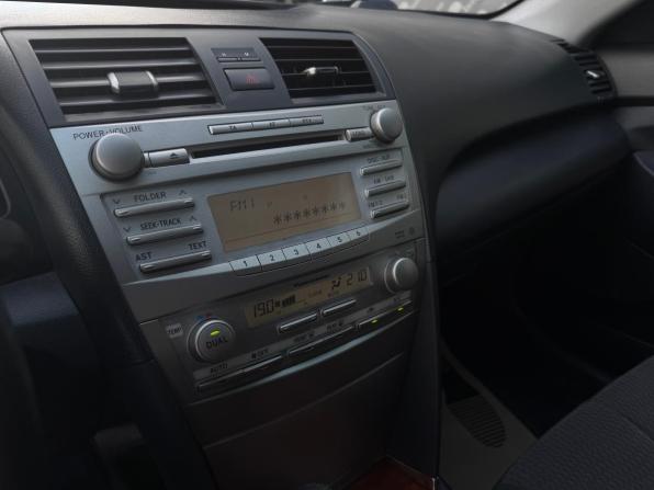 Toyota Camry VI (XV40) Рестайлинг с пробегом 2011 года, цена 1 145 000 рублей, 258000 км, седан, Автокод Объявления