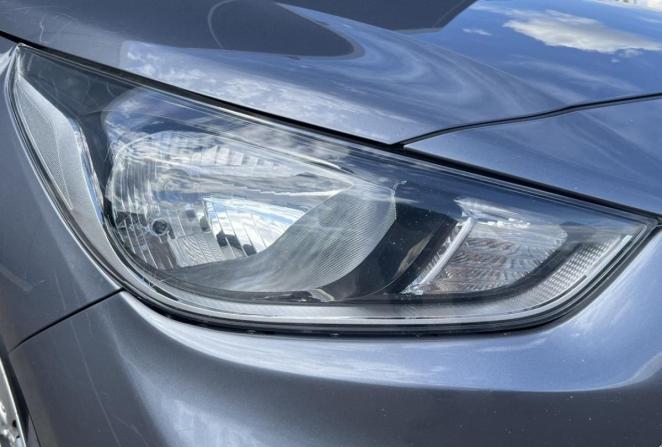 Hyundai Solaris II с пробегом 2017 года, цена 1 260 000 рублей, 74216 км, седан, Автокод Объявления