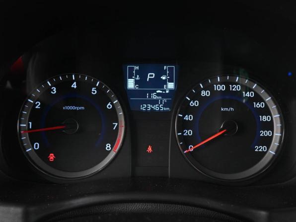 Hyundai Solaris I Рестайлинг с пробегом 2016 года, цена 1 329 000 рублей, 123465 км, седан, Автокод Объявления
