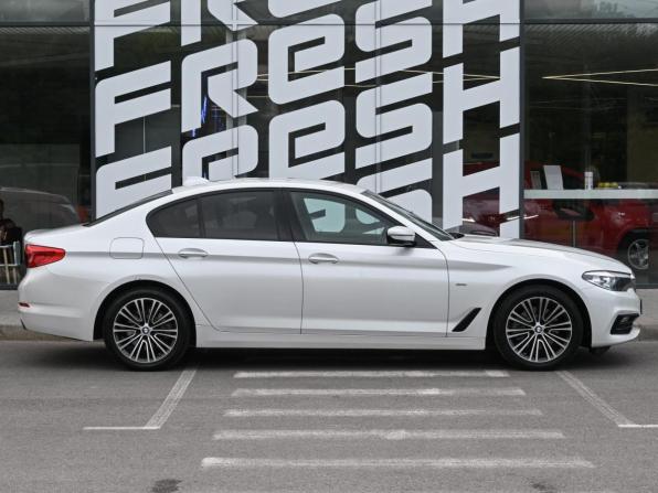 BMW 5 серии VII (G30/G31/G38) с пробегом 2017 года, цена 2 699 000 рублей, 117937 км, седан, Автокод Объявления