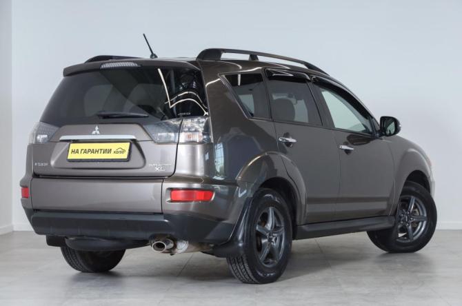 Mitsubishi Outlander II Рестайлинг с пробегом 2011 года, цена 1 429 000 рублей, 238000 км, внедорожник, Автокод Объявления