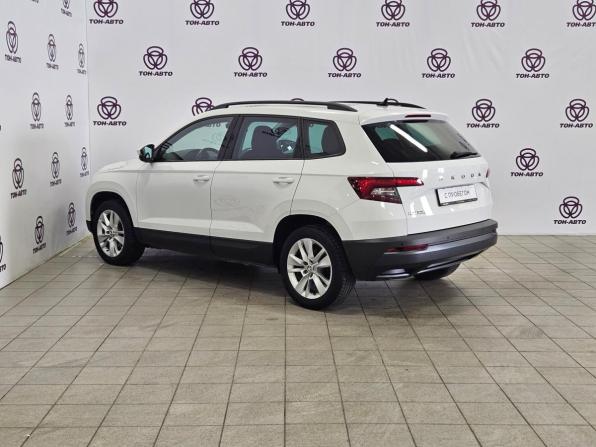Skoda Karoq I с пробегом 2020 года, цена 2 285 000 рублей, 99446 км, внедорожник, Автокод Объявления