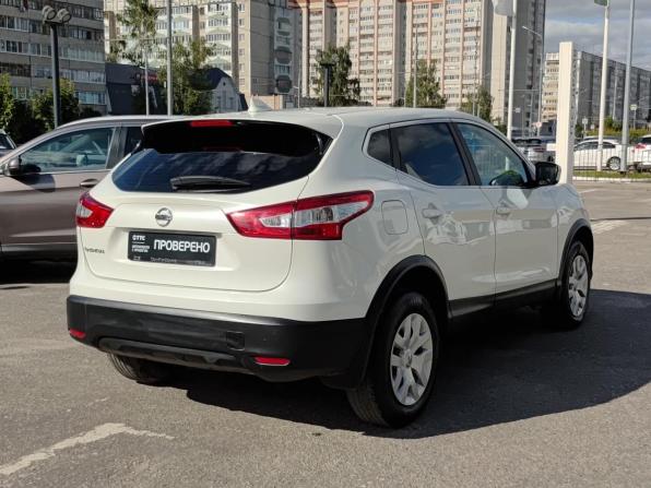 Nissan Qashqai II с пробегом 2018 года, цена 1 893 000 рублей, 89303 км, внедорожник, Автокод Объявления