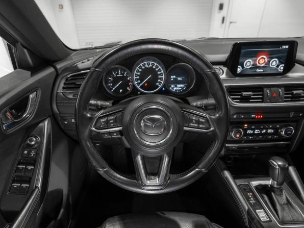 Mazda 6 III (GJ) Рестайлинг с пробегом 2017 года, цена 1 870 000 рублей, 162237 км, седан, Автокод Объявления