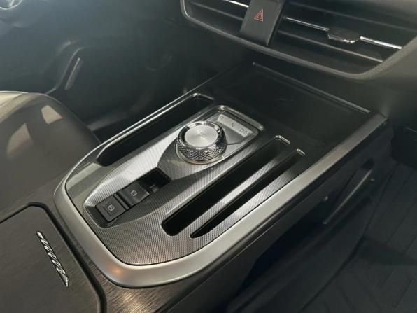 Haval Jolion I с пробегом 2023 года, цена 1 850 000 рублей, 44380 км, внедорожник, Автокод Объявления