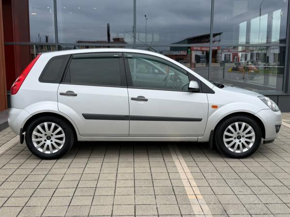 Ford Fiesta Mk5 с пробегом 2008 года, цена 520 000 рублей, 105200 км, хэтчбек, Автокод Объявления
