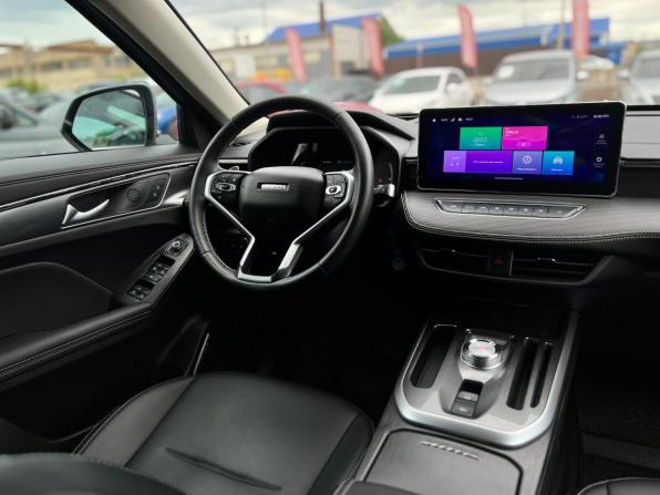 Haval Jolion I с пробегом 2023 года, цена 2 150 000 рублей, 30539 км, внедорожник, Автокод Объявления
