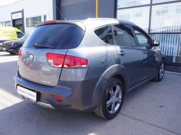 SEAT Altea I Рестайлинг с пробегом 2012 года, цена 1 034 000 рублей, 302708 км, компактвэн, Автокод Объявления