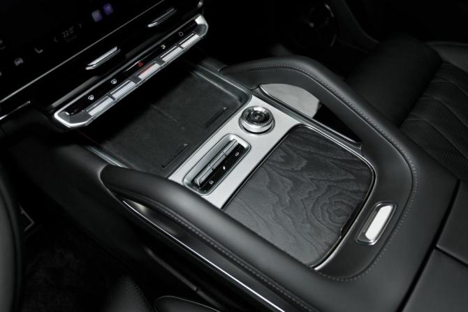 Новый Zeekr 8X 2026 года, цена 12 282 790 рублей, внедорожник, Автокод Объявления