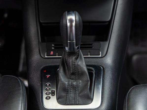 Volkswagen Tiguan I Рестайлинг с пробегом 2011 года, цена 1 378 000 рублей, 133846 км, внедорожник, Автокод Объявления