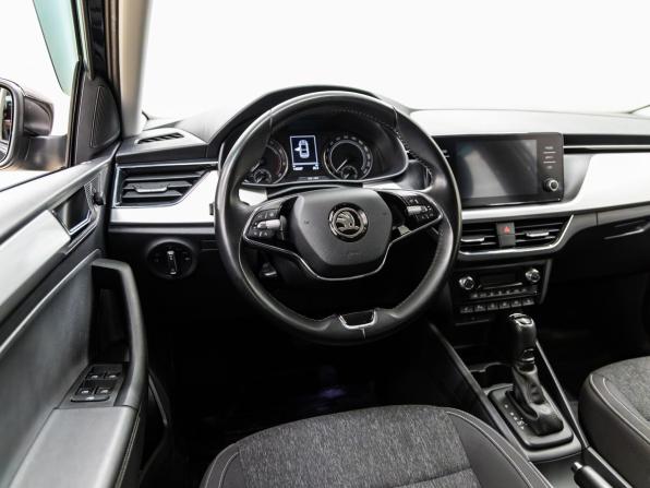 Skoda Rapid II с пробегом 2021 года, цена 1 598 000 рублей, 140207 км, лифтбек, Автокод Объявления