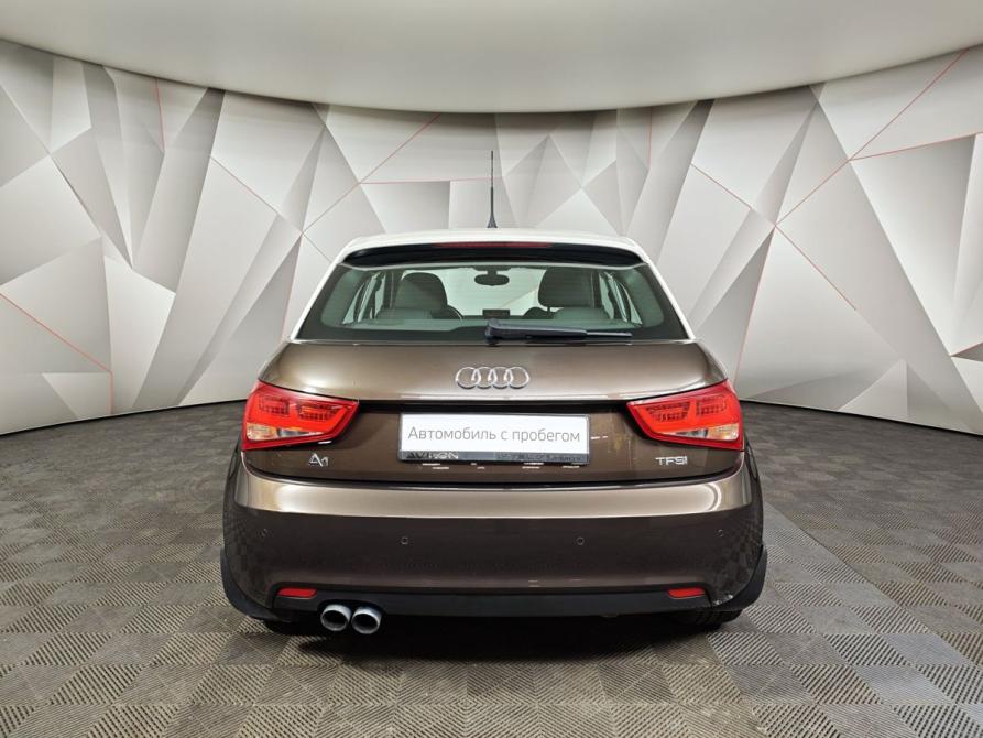 Audi A1 I (8X) Москва  - изображение 8