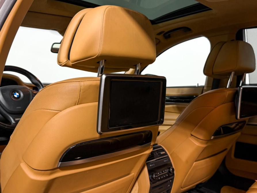 BMW 7 серии V (F01/F02/F04) Рестайлинг Санкт-Петербург  - изображение 14