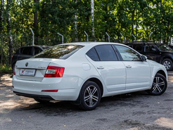 Skoda Octavia III (A7) с пробегом 2016 года, цена 850 000 рублей, 206582 км, лифтбек, Автокод Объявления