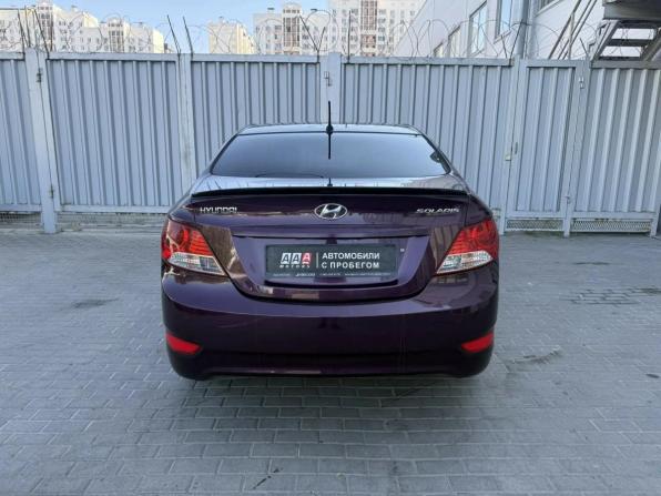 Hyundai Solaris I с пробегом 2012 года, цена 649 000 рублей, 282919 км, седан, Автокод Объявления