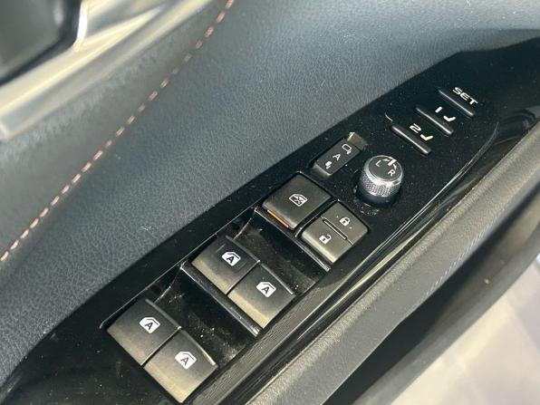Toyota Camry VIII (XV70) с пробегом 2018 года, цена 2 590 000 рублей, 108000 км, седан, Автокод Объявления