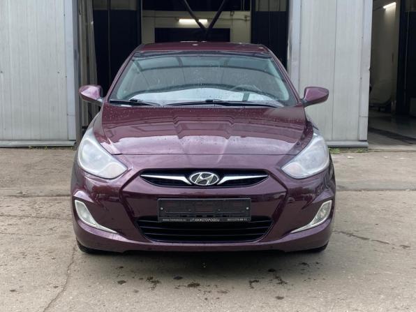 Hyundai Solaris I с пробегом 2013 года, цена 569 000 рублей, 311602 км, седан, Автокод Объявления