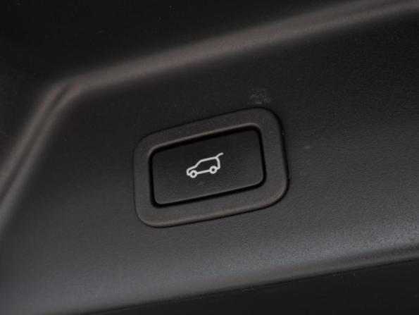Land Rover Range Rover IV Рестайлинг с пробегом 2020 года, цена 11 400 000 рублей, 68938 км, внедорожник, Автокод Объявления
