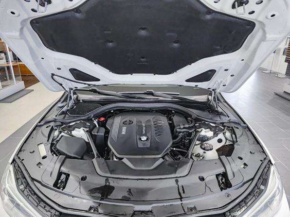 BMW 7 серии VI (G11/G12) с пробегом 2017 года, цена 3 199 000 рублей, 193044 км, седан, Автокод Объявления