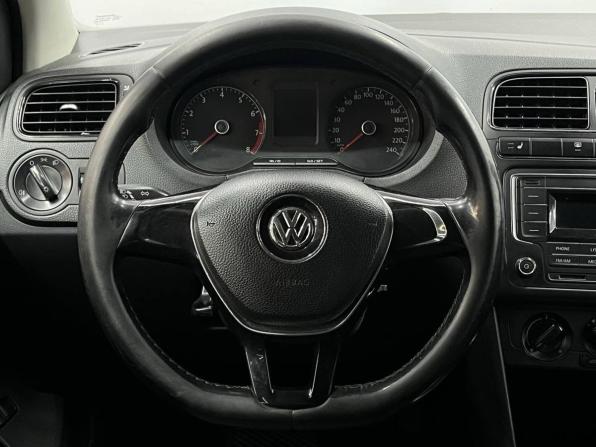 Volkswagen Polo V Рестайлинг с пробегом 2017 года, цена 1 149 900 рублей, 124245 км, седан, Автокод Объявления