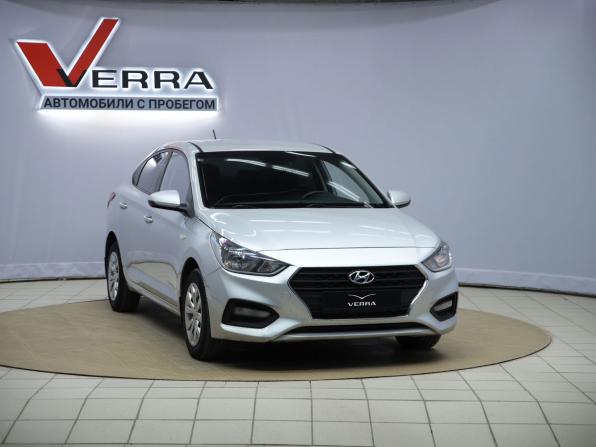 Hyundai Solaris II с пробегом 2017 года, цена 1 100 000 рублей, 183901 км, седан, Автокод Объявления