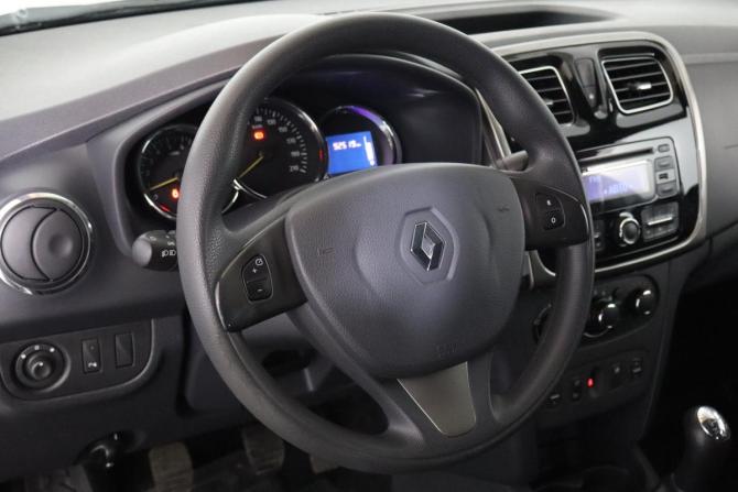 Renault Logan II с пробегом 2016 года, цена 779 000 рублей, 91000 км, седан, Автокод Объявления