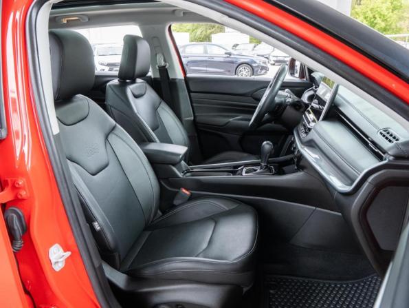 Jeep Compass II Рестайлинг с пробегом 2022 года, цена 3 600 000 рублей, 22623 км, внедорожник, Автокод Объявления