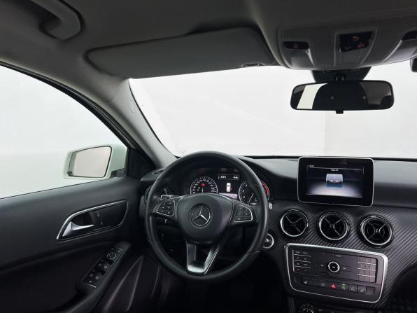 Mercedes-Benz GLA I (X156) с пробегом 2016 года, цена 1 800 000 рублей, 132500 км, внедорожник, Автокод Объявления