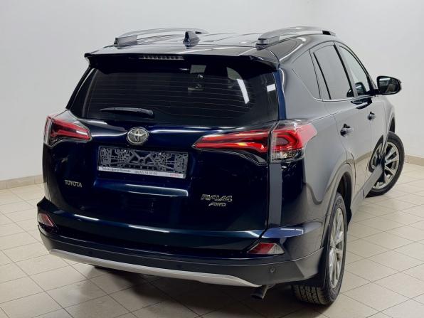 Toyota RAV4 IV (XA40) Рестайлинг с пробегом 2018 года, цена 2 760 000 рублей, 138000 км, внедорожник, Автокод Объявления