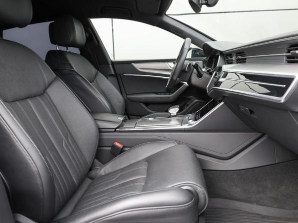 Audi A7 II (4K) с пробегом 2021 года, цена 5 600 000 рублей, 62018 км, лифтбек, Автокод Объявления