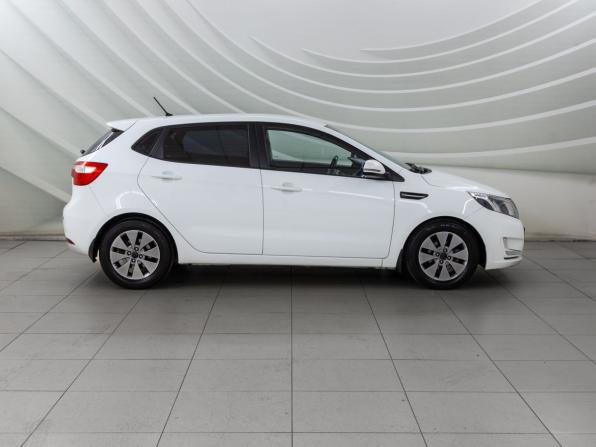 Kia Rio III с пробегом 2013 года, цена 988 000 рублей, 144265 км, хэтчбек, Автокод Объявления