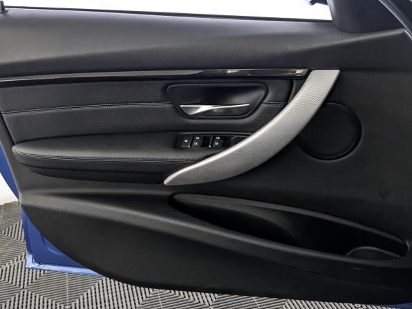 BMW 3 серии VI (F3x) Рестайлинг с пробегом 2018 года, цена 2 487 500 рублей, 166100 км, седан, Автокод Объявления