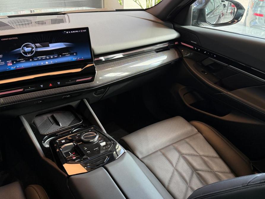 BMW 5 серии VIII (G60/G61/G68) Москва  - изображение 18