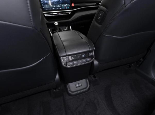 Toyota Highlander IV (XU70) с пробегом 2026 года, цена 5 650 000 рублей, 50 км, внедорожник, Автокод Объявления