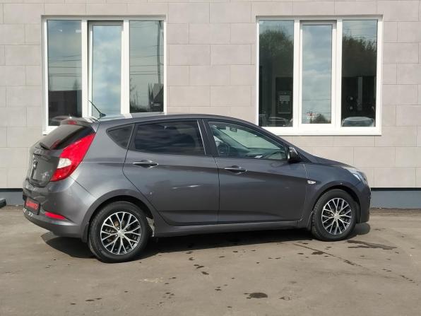 Hyundai Solaris I Рестайлинг с пробегом 2015 года, цена 870 000 рублей, 165937 км, хэтчбек, Автокод Объявления