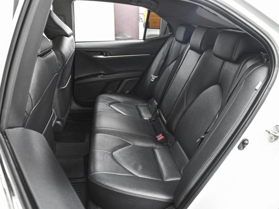 Toyota Camry VIII (XV70) Рестайлинг Ставрополь  - изображение 9