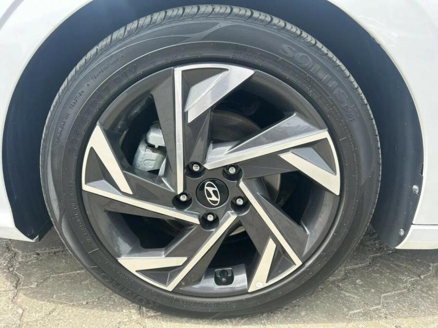 Hyundai Elantra VII (CN7) Рестайлинг Набережные Челны  - изображение 4